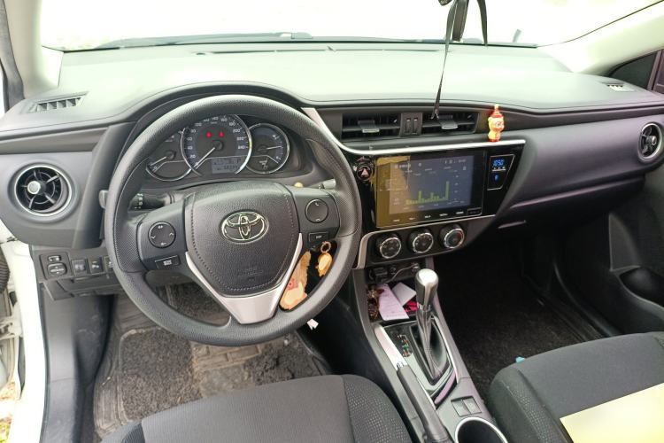 Used Toyota Levin 2017 Revised Version 185T CVT Elite Edition China VI Standard
