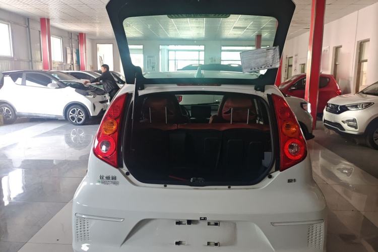 Used BYD e1 2019 Edition Yue Trunk