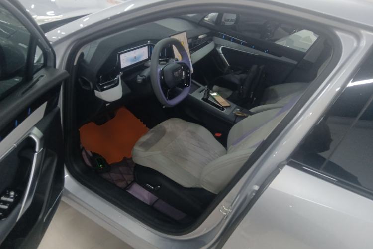 Used Geely Auto FX11 2024 1.5TD DCT Prestige Edition Driver Seat