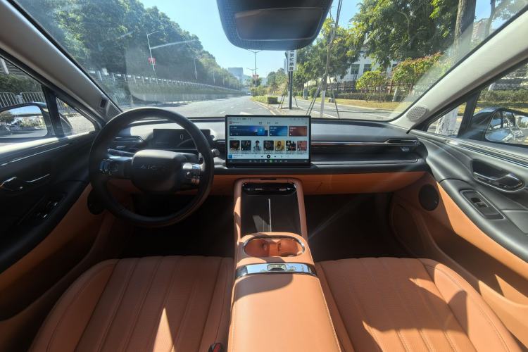 Used AION RT 2025 650 LiDAR Edition Interior 3