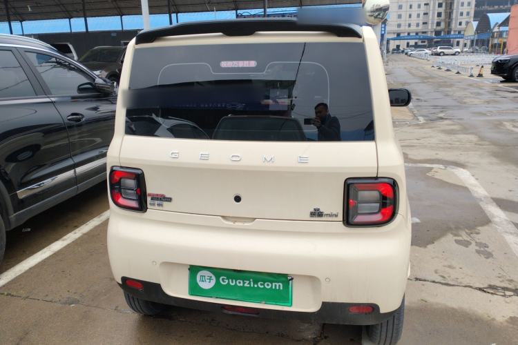 Used Geely Galaxy Panda 2025 210 km – Yuanqi Bear