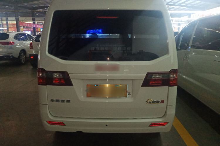 Used Jinbei Gold Hiace M Classic 2022 1.5L Engineering Lion Passenger Vehicle 5 Seats Rear