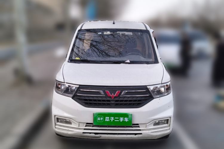 Used Wuling Hongguang V 2019 1.5L Enjoyment Version China VI LAR