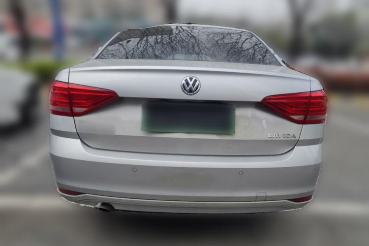 Used Volkswagen Lavida 2015 1.6L Automatic Fashion Edition
