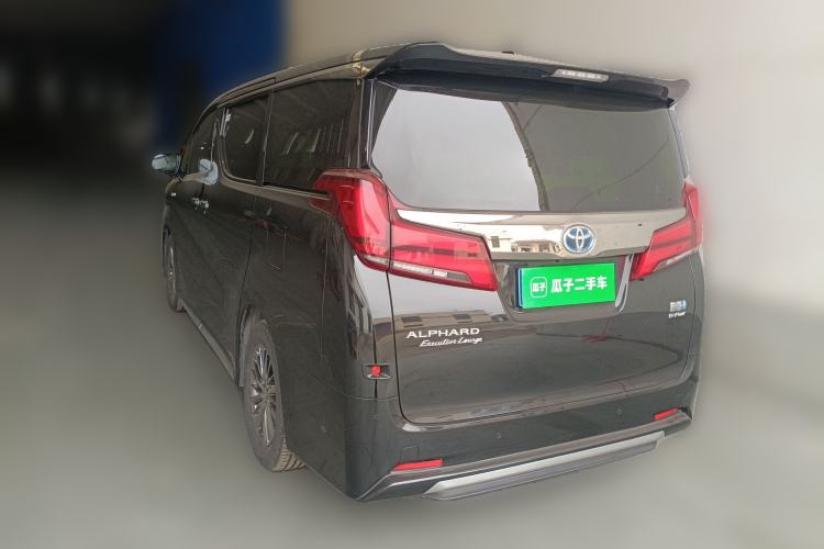 Used Toyota Alphard 2023 Dual-Motor 2.5L Premium Golden Edition

