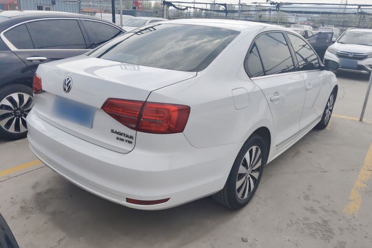 Used Volkswagen Sagitar 2017 230TSI Automatic Comfort Version Rear Right 45 Deg