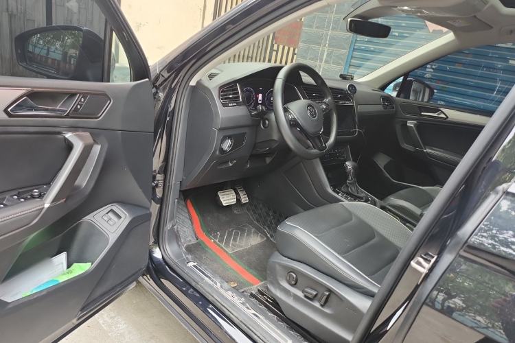 Used Volkswagen Tiguan L New Energy 2021 430 PHEV Plug-in Hybrid Flagship Edition Driver Seat