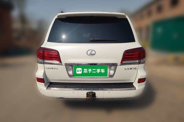 Used Lexus LX 2013 570
