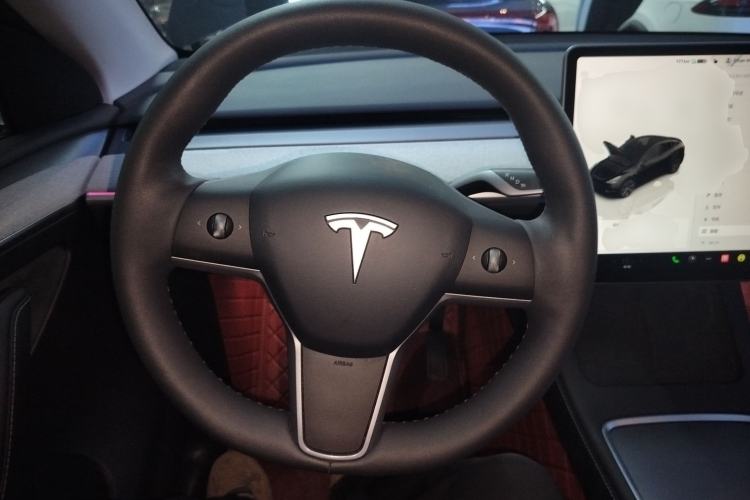 Used Tesla Model Y 2023 Rear-Wheel-Drive Version