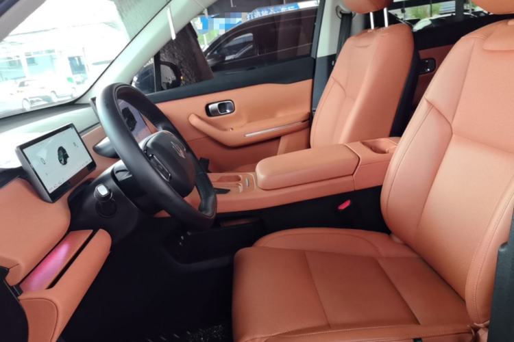 Used Leapmotor C16 2024 Range-Extended 200 LiDAR Edition Left Front Seat