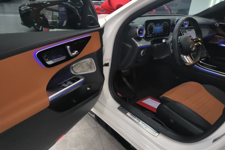 Used Mercedes-Benz C-Class 2024 C 260 L Brilliant Night Sports Edition Driver Seat