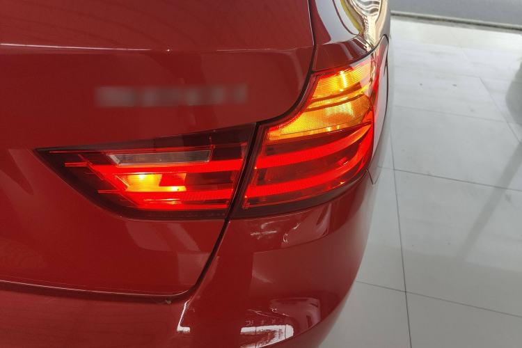 Used BMW 3 Series GT 2016 320i Fashion Model
