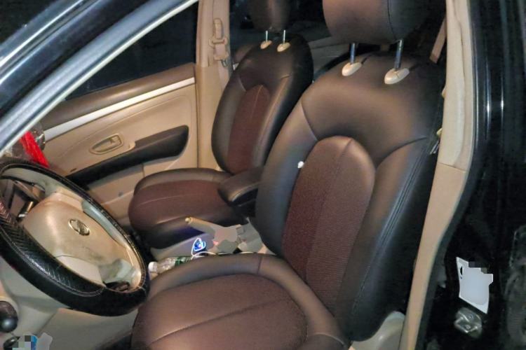 Used Nissan Sylphy 2012 Classic 1.6XE Automatic Comfort Edition Left Front Seat