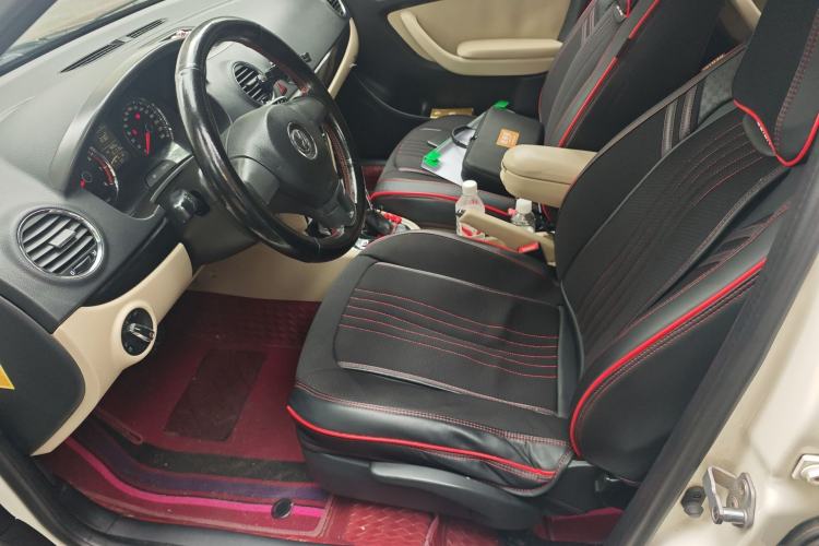 Used Volkswagen Lavida 2011 1.4 TSI DSG Prestige Edition Left Front Seat