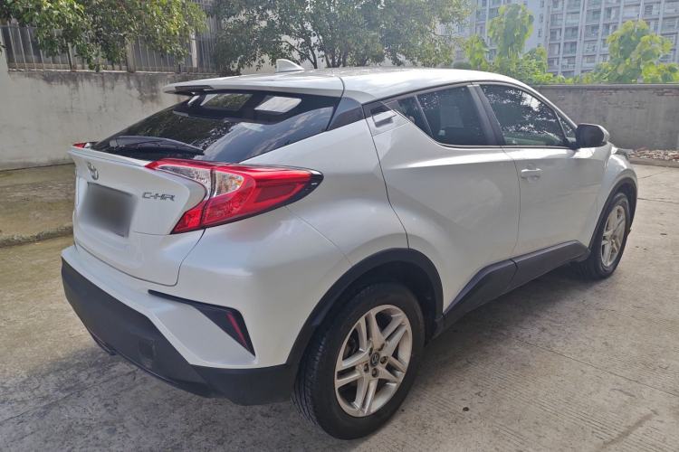 Used Toyota C-HR 2023 2.0L Leading Edition

