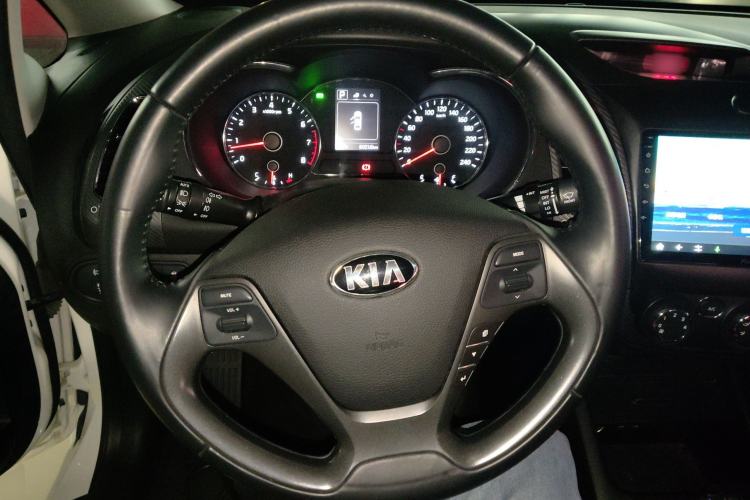 Used Kia K3 2016 1.6L Automatic GLS
