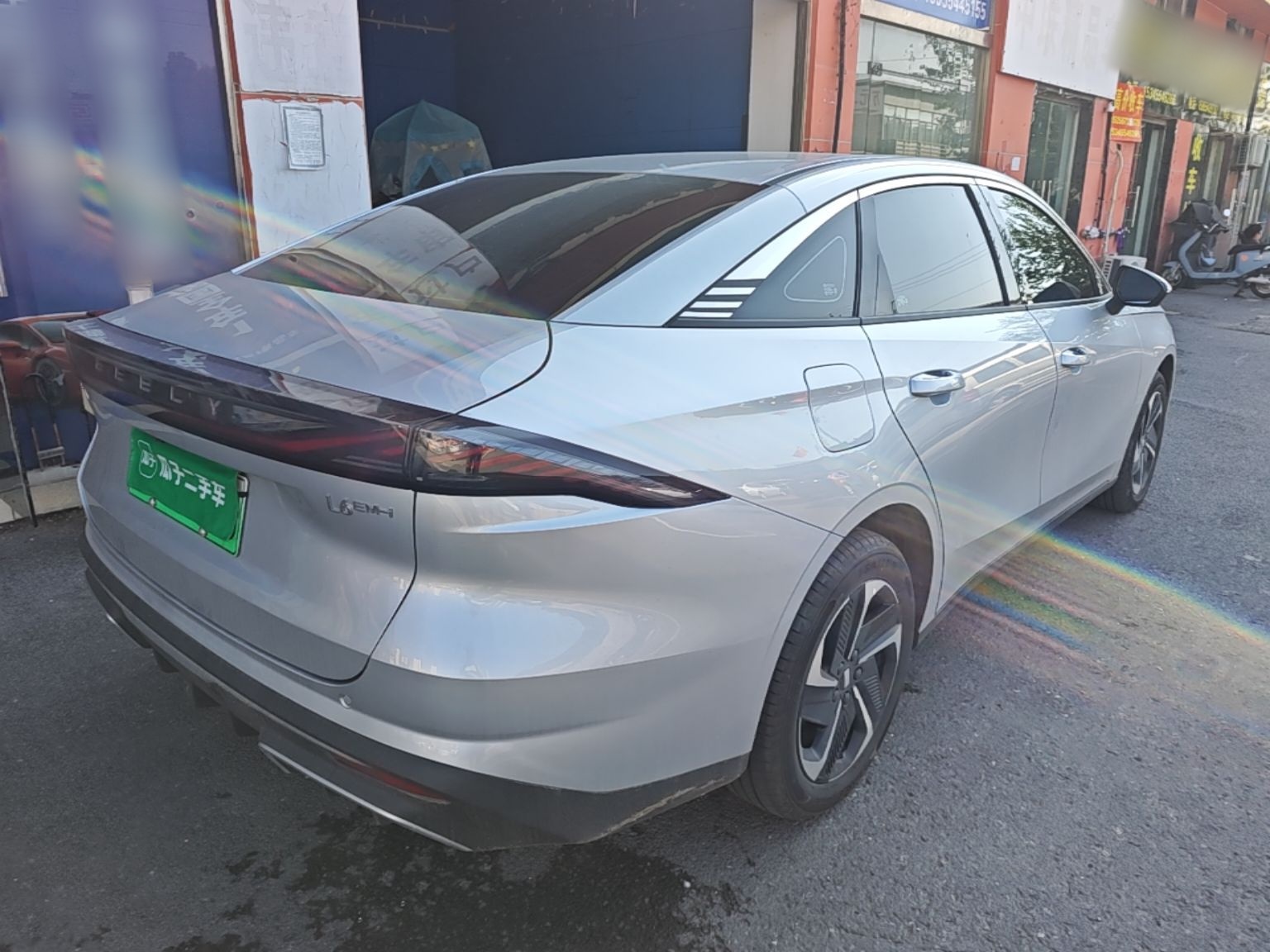 Geely Galaxy L6 2025 EM-i 140km Explorer+ Edition — снимка 6