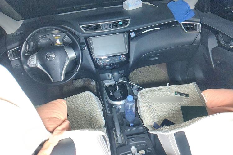 Used Nissan Qashqai 2017 2.0L CVT Luxury Edition China V Standard Center Console