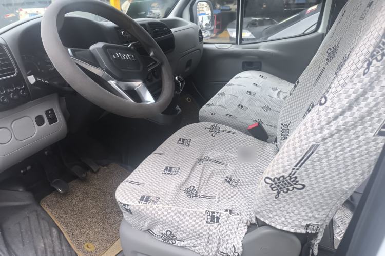 Used JMC Transit 2019 2.8T Commercial Version Short Wheelbase Mid-Roof 6-Seater China VI JX493 Left Front Seat