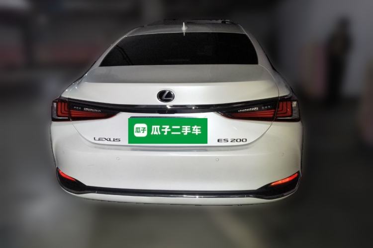 Used Lexus ES 2021 200 Excellence Edition Rear