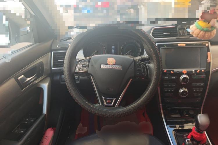 Used Haval H2 2016 Red-Label 1.5T Manual Two-Wheel Drive Luxury Model
