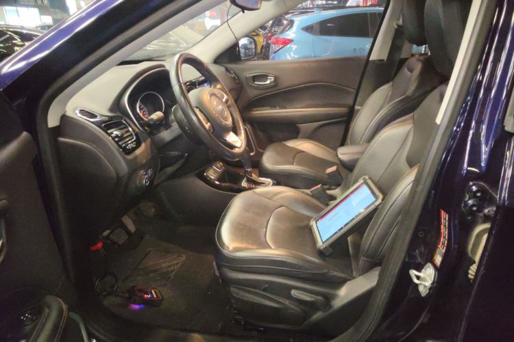 Used Jeep Compass 2019 220T Automatic Family Edition