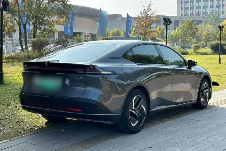 Used Deepal L07 2024 530 Max Qiankun Intelligent Driving ADS SE Pure Electric Version
