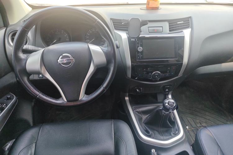 Used Nissan Navara 2017 2.5L Manual 4x4 Luxury Edition QR25