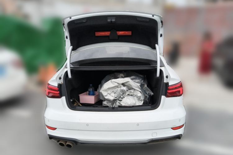 Used Audi A3 2020 Limousine 35 TFSI Fashion Edition China VI Emission Standard Trunk