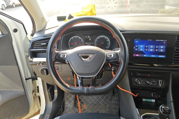 Used Jetta VS5 2019 280TSI Manual Entry-Level Model
