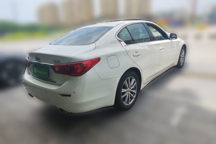 Used Infiniti Q50L 2016 2.0T Comfort Edition
