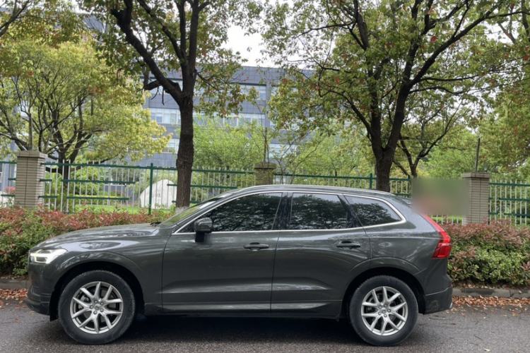 Used Volvo XC60 2019 T5 4x4 Smart Edition China VI Standard Exterior 8