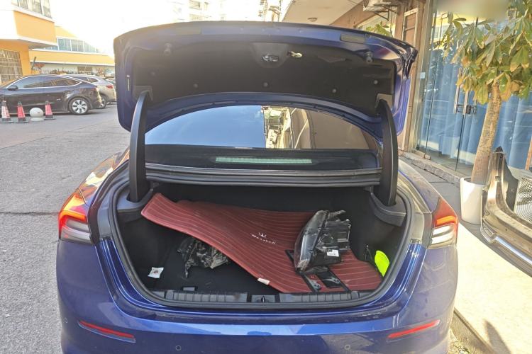 Used Maserati Ghibli 2021 2.0T Sharp Edition
