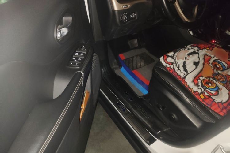 Used Jeep Cherokee 2016 2.4L Leading Edition