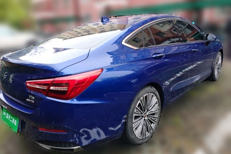 Used Hongqi H5 2022 Classic Model 1.8T Automatic Smart Connect Flagship Edition Rear Right 45 Deg