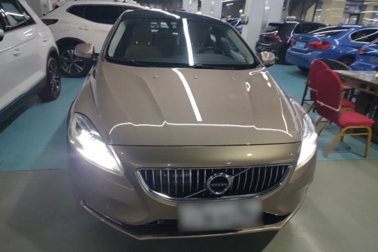 Used Volvo V40 2017 T3 Zhiya Edition