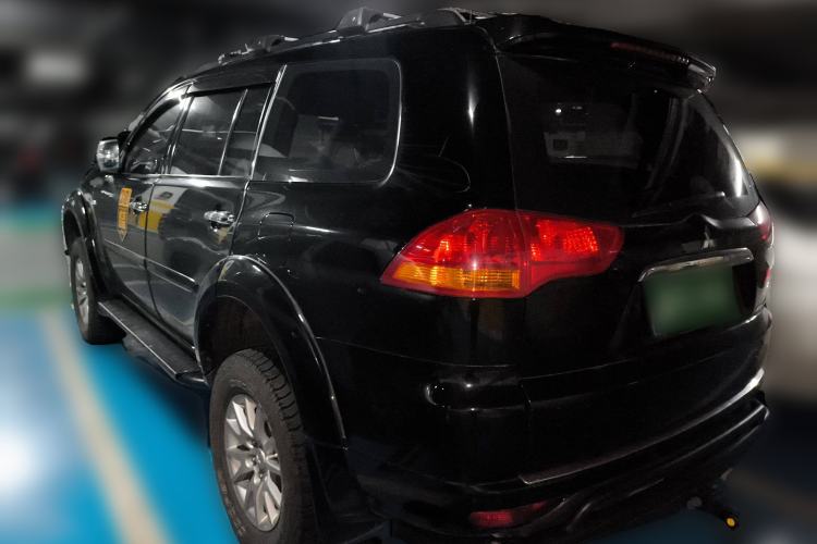 Used Mitsubishi Pajero Sport 2013 3.0L Automatic 4x4 Executive Edition