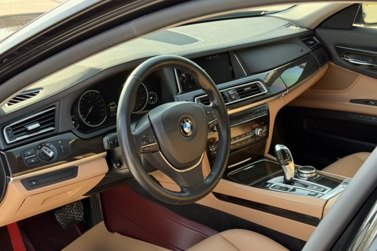 Used BMW 7 Series 2014 730Li Premium Edition