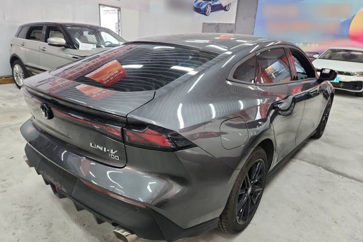 Used Changan UNI-V iDD 2023 ZhiDian iDD 1.5T 113km Smart & Fun Version
