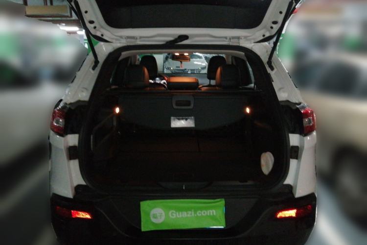 Used Jeep Cherokee 2016 2.4L Leading Smart Version