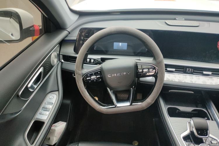 Used Chery Tiggo 8 PRO 2025 290T Two-Wheel-Drive Luxury Edition