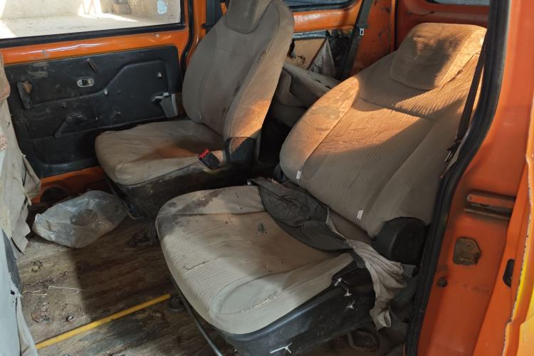 Used Wuling Rongguang V 2016 1.5L Standard Version
