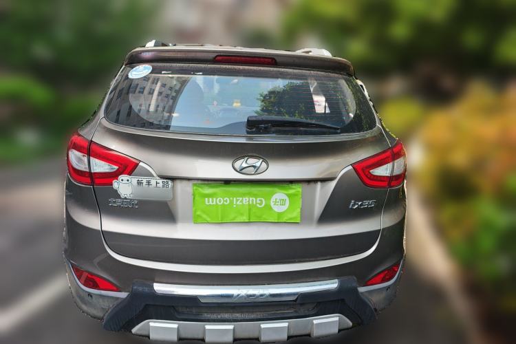 Used Hyundai ix35 2013 2.0L Automatic Two-Wheel Drive Smart GLS China IV Standard Rear
