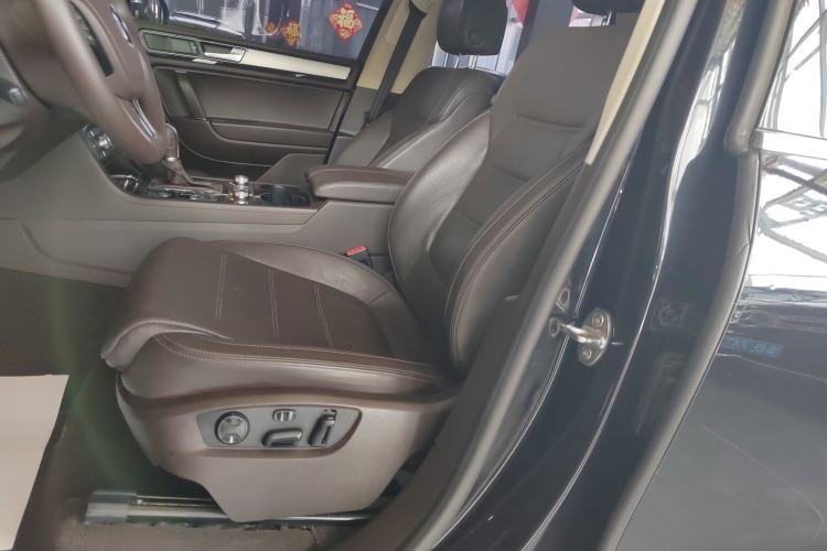 Used Volkswagen Touareg 2017 3.0 TSI Touareg Model