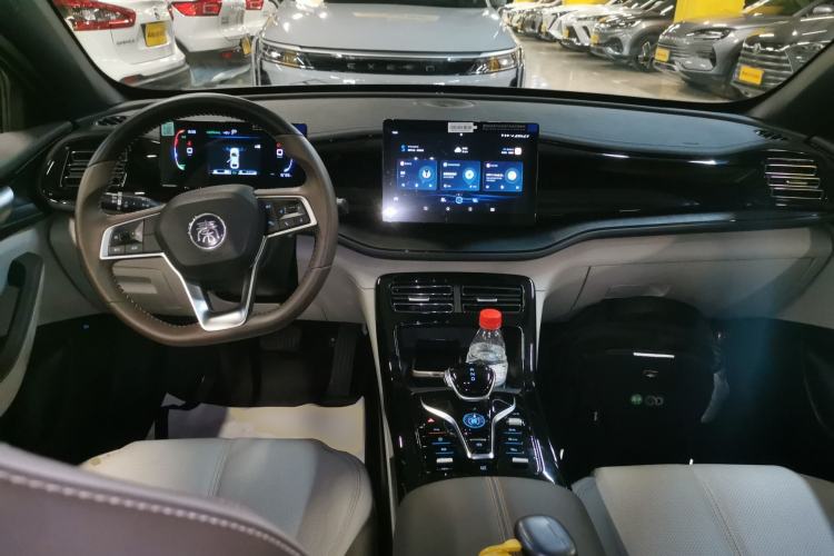 Used BYD Qin PLUS 2024 HONOR Edition DM-i 55KM Leading Model
