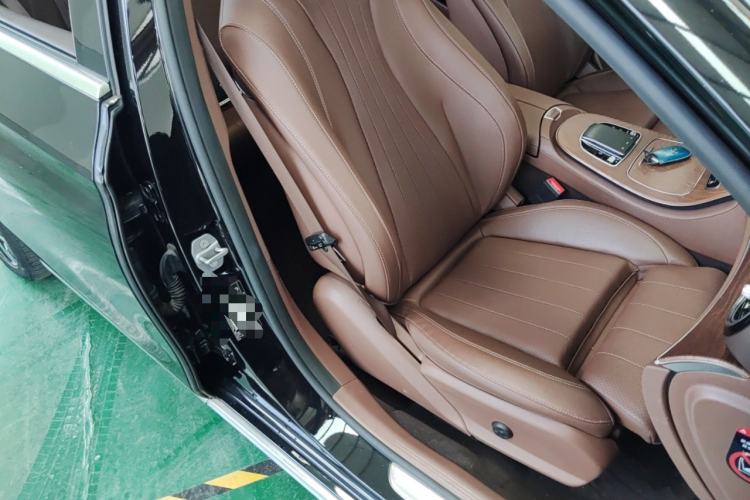 Used Mercedes-Benz E-Class New Energy 2022 Facelift E 350 e L Plug-in Hybrid Sedan
