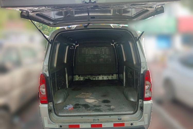 Used Wuling EV50 2020 Pure Electric Van Logistics Vehicle – Penghui Non-Heated Battery
