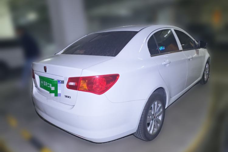 Used Roewe 350 2015 1.5L Automatic Luxury Sunroof Edition
