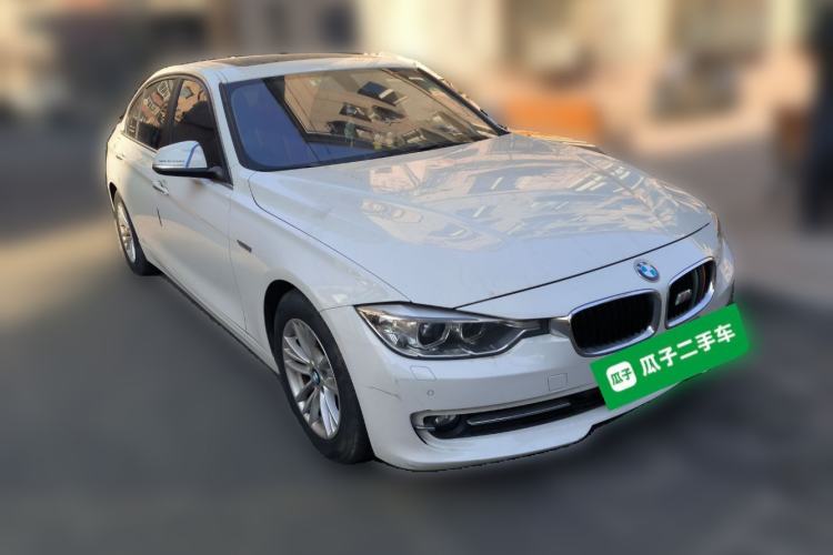 Used BMW 3 Series 2015 320Li Fashion Model Front Right 45 Deg