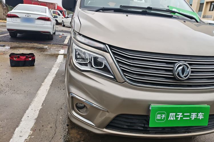 Used FORTHING Lingzhi 2018 M5L 1.6L 7-Seater Luxury Model
